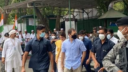 ಸತತ 8 ಗಂಟೆ ಇಡಿಯಿಂದ ರಾಹುಲ್ ಗಾಂಧಿ ವಿಚಾರಣೆ,  ಕಾಂಗ್ರೆಸ್ ಕಚೇರಿಯಲ್ಲಿ ಮಹತ್ವದ ಸಭೆ !