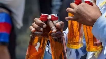 மார்ச் மாதத்தில் உச்சத்தை தொட்ட டாஸ்மாக் மது விற்பனை!