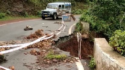 ಮೊದಲ ಮಳೆಗೆ ಚಂದ್ರದೋಣ ಪರ್ವತ ಪ್ರದೇಶದ ರಸ್ತೆ ಕುಸಿತ, ಜನರಲ್ಲಿ ಹೆಚ್ಚಿದ ಆತಂಕ