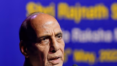 अग्निपथ विवाद के बीच राजनाथ सिंह का बड़ा बयान, कहा- योजना में नहीं है कोई समस्या, कुछ लोग फैला रहे हैं गलतफहमी