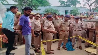 देवरिया: नींद में धारदार हथियार से की गई पिता-पुत्र की हत्या, घायल एक की हालत गंभीर 