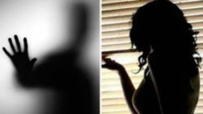 பெண்கள் விடுதியில் குளியல் அறைக்குள் நுழைந்த இளைஞன்.. பிறகு நடந்த படு பயங்கர சம்பவம்..