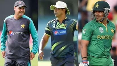 అద్దంలో నీ ముఖం చూసుకో : ఉమర్ అక్మల్ చెంప ఛెళ్లుమనిపించిన పాకిస్తాన్ మాజీ కోచ్