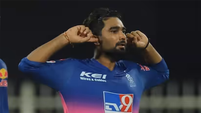 IRE vs IND : അയലന്ഡിനെതിരെ ടി20 പരമ്പരക്കുള്ള ടീമിലില്ല; നിരാശ രണ്ട് വാക്കില് പ്രകടമാക്കി രാഹുല് തെവാട്ടിയ