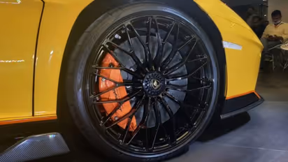 പുതിയ മോഡലുമായി ലംബോർഗിനി, ഈ  ഡിസംബറില്‍ എത്തും