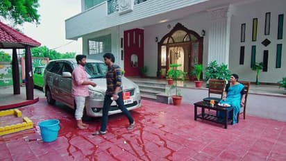 Devatha: మాధవపై కోపంతో రగిలి పోతున్న రాధ.. ఉపవాస దీక్షను మొదలుపెట్టిన దేవుడమ్మ..?