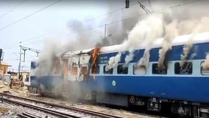 ಅಗ್ನಿಪಥ ವಿರುದ್ಧ ಯುವ ದಂಗೆ: ಭಾರೀ ಪ್ರತಿಭಟನೆ, ಹಿಂಸಾಚಾರ: ಯೋಜನೆಗೆ ವಿರೋಧ ಏಕೆ?