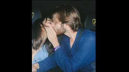 ಲಿಪ್‌ಲಾಕ್ ಫೋಟೋ ಶೇರ್ ಮಾಡಿ 2 ವರ್ಷದ ಪ್ರೀತಿ ಸಂಭ್ರಮಿಸಿದ ಖ್ಯಾತ ನಿರ್ದೇಶಕನ ಪುತ್ರಿ