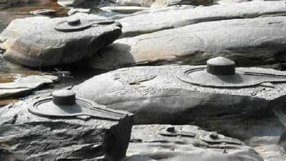 ಶಾಲ್ಮಲಾ ನದಿಯಲ್ಲಿ ಕಾಣೆಯಾಗುತ್ತಿದೆ ಸಹಸ್ರಲಿಂಗಗಳು...! 