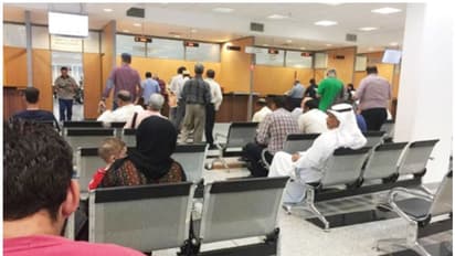 കുവൈത്തിൽ കൈക്കൂലി വാങ്ങുന്നതിനിടെ രണ്ട് വനിതാ ജീവനക്കാർ അറസ്റ്റിൽ