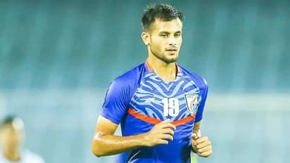 ഹൃദ്രോഗം കരിയറിന് ഭീഷണിയായി, പിന്നാലെ വിലക്ക്; കീഴടങ്ങിയില്ല, അന്വര് അലി ഇന്ന് സ്റ്റിമാക്കിന്റെ വജ്രായുധം