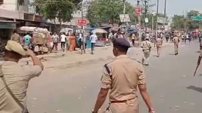 अग्निपथ योजना के खिलाफ बुलंदशहर में जमकर हुआ विरोध प्रदर्शन, पुलिस ने संभाला मोर्चा