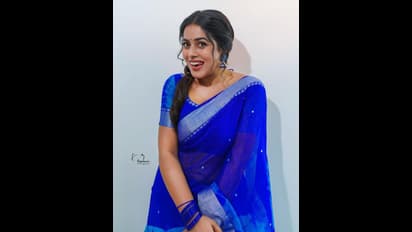 చిలిపి పోజులతో నెట్టింట పూర్ణ అల్లరి.. శారీలో క్యూట్ లుక్ తో ఆకట్టుకుంటున్న ‘ఢీ’ బ్యూటీ..