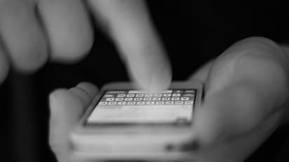 UK man finds Apple iPhone in working condition after he dropped into river 10 months ago