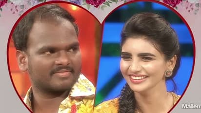 ఇమ్మానియేల్ ఇంటి కోడలిగా జబర్దస్త్ వర్ష... కంగ్రాట్స్ చెప్పిన జబర్దస్త్ టీమ్స్ .. పెళ్ళికి భాజా మోగినట్లే!