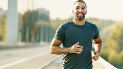 World Father's Day 2022 : മക്കള്‍ക്കായി ആരോഗ്യം കാത്തുസൂക്ഷിക്കാം; ചെറുപ്പക്കാരായ അച്ഛന്മാര്‍ക്ക് ചില ടിപ്സ്