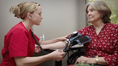 शोध में हुआ बड़ा खुलासा, हाई ब्लड प्रेशर से बचने के लिए पिएं ये 2 तरह के जूस 