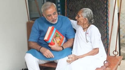 குஷ்பு முதல் சோனு சூட் வரை... பிரதமர் மோடியின் தாய் ஹீராபென் மறைவுக்கு இரங்கல் தெரிவித்த சினிமா நட்சத்திரங்கள்