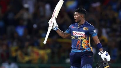 SL vs AUS: பதும் நிசாங்கா அபார சதம்.. 3வது ஒருநாள் போட்டியில் ஆஸி.,யை அசால்ட்டா அடித்து காலி செய்த இலங்கை