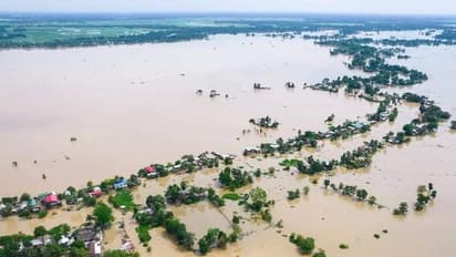 వరదలతో అస్సాం అతలాకుతలం.. 9 మంది మృతి.. 33 జిల్లాలో 42.28 లక్షల మందిపై ప్రభావం