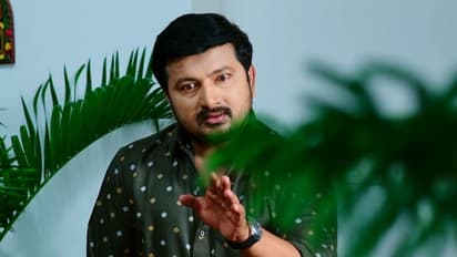 Devatha: మరో కుట్ర.. దేవిని సొంతం చేసుకోడానికి ఇల్లు వదిలి వెళ్లిపోయిన మాధవ! 