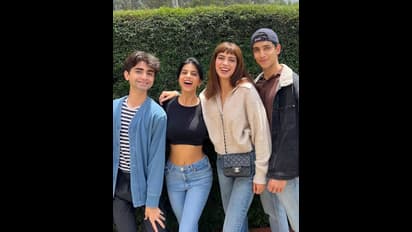 উটি- তে শ্যুটিং এর ফাঁকে চুটিয়ে মজা করছে 'টিম-আর্চিস', রইলো কিছু মজাদার ছবি!