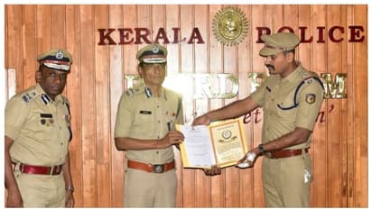 ആയുധധാരിയായ അക്രമിയെ കീഴടക്കി; നൂറനാട് എസ് ഐയ്ക്ക് ഡിജിപിയുടെ കമന്റേഷന് സര്ട്ടിഫിക്കറ്റ്