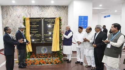 ಮೋದಿ ಕಾರ್ಯಕ್ರಮದಲ್ಲಿ ಹಿಂದಿ ಹೇರಿಕೆಗೆ ಬ್ರೇಕ್, ಕನ್ನಡದಲ್ಲೇ ನಾಮಫಲಕಗಳು..!