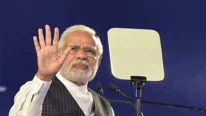 Congress leader insults PM, says 'Modi will die Hitler's death'