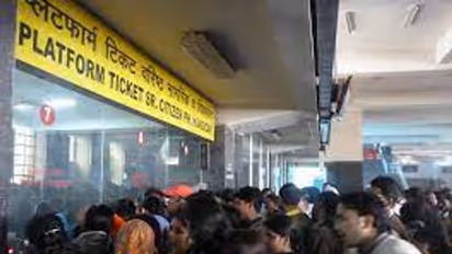 அக்னிபத் திட்டம் எதிரொலி..நடைமேடை டிக்கெட் வழங்குவது நிறுத்தம்.. தெற்கு ரயில்வே அறிவிப்பு..