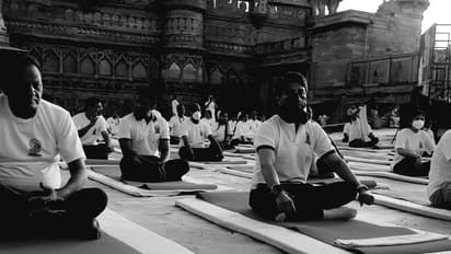 Yoga Day 2022: आम लोगों के बीच सीएम और सिंधिया ने किया योग, योगा डे के मौके पर एमपी में दिखा गजब उत्साह