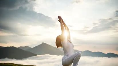 International Yoga Day 2022: যোগার সাহায্যে স্ট্রেস থাকবে নিয়ন্ত্রণে, জেনে নিন কোন কোন আসন করবেন