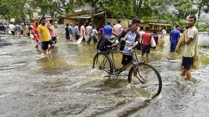 Assam Floods: అసోంను ముంచెత్తిన వరదలు.. మరో 11 మంది మృతి