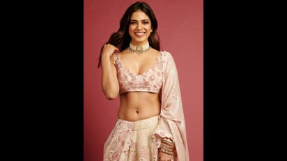 రష్మిక బాటలో బోల్డ్ బ్యూటీ.. ఫస్ట్ టైమ్‌ మ్యూజిక్‌ వీడియో..  ఇక ఊపేయడం ఖాయమేనా?