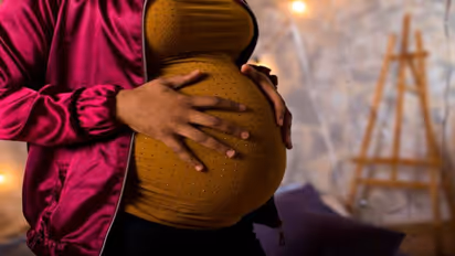 गर्भवती महिला का चेकअप कर डॉक्टरों ने की अनोखी भविष्यवाणी, इसे सुन सदमे में आया परिवार