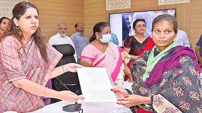 ఎమ్మెల్సీ అనంతబాబు చేతిలో హత్యకు గురైన సుబ్రహ్మణ్యం భార్యకు ప్రభుత్వ ఉద్యోగం..