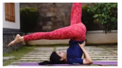 International Day of Yoga :  യോ​ഗ ചെയ്യുന്നതിന്റെ ചിത്രം പങ്കുവച്ച് ശിവദ