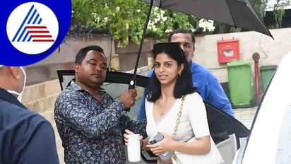 ಶಾರುಖ್ ಪುತ್ರಿ ಸುಹಾನಾ ಹಿಡಿದಿರುವ ಬ್ಯಾಗ್‌ ಬೆಲೆ ಕೇಳಿದ್ರೆ ಹೌಹಾರ್ತೀರಾ