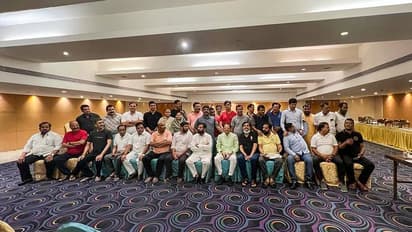 Maharashtra crisis: మహారాష్ట్ర రాజకీయ సంక్షోభం.. రెబల్స్ కు 40 మంది ఎమ్మెల్యేల మద్దతు