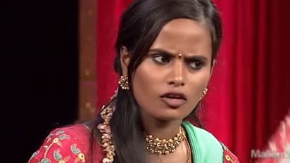 జబర్దస్త్ లో నవ్వించే ఫైమా నిజ జీవితంలో కష్టాలు, బీడీలు చుట్టి అమ్మ  పెంచిందన్న కమెడియన్