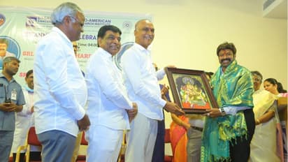 ఆ మూడు రంగాల్లోనూ బాలకృష్ణ రాణిస్తున్నారు : మంత్రి హరీశ్రావు ప్రశంసలు