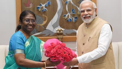 नरेंद्र मोदी ने की द्रौपदी मुर्मू से मुलाकात, कहा- अद्भुत है जमीनी समस्याओं के बारे में उनकी समझ