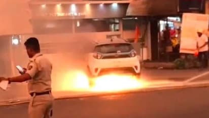 Tata Nexon:టాటా నెక్సాన్ ఎలక్ట్రిక్ కారులో మంటలు.. వీడియో వైరల్‌.. విచారణపై కంపెనీ హామీ..