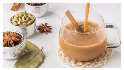 Masala Tea Recipe : ചായ സമയമല്ലേ, കടുപ്പത്തിലൊരു മസാല ടീ കുടിച്ചാലോ?