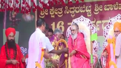 ಗ್ರಾಮವನ್ನು ದತ್ತು ಪಡೆದ ಸಿದ್ದರಬೆಟ್ಟ ಬಾಳೇಹೊನ್ನೂರು ಶಾಖಾ ಮಠ