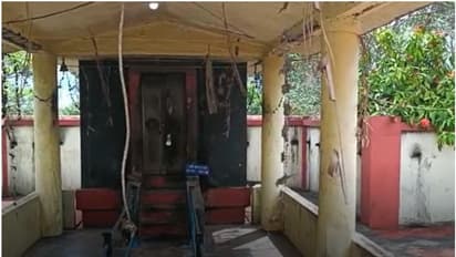 പൂപ്പാറയില് ക്ഷേത്ര ഓഫീസും കാണിക്കവഞ്ചിയും കുത്തിത്തുറന്ന് മോഷണം, 50,000 രൂപ കവര്ന്നു