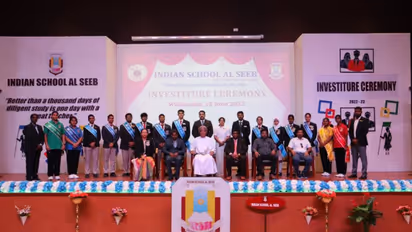  ഒമാനിലെ സീബ് ഇന്ത്യന്‍ സ്‌കൂളില്‍ വിദ്യാര്‍ഥി പ്രതിനിധി സഭ ചുമതലയേറ്റു