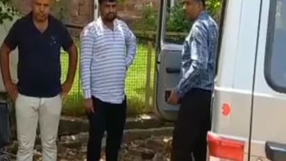 धौलपुर में हेड कांस्टेबल को पकड़ने गई ACB पर हमला, आरोपी की आवाज सुन टूट पड़े परिजन, 50 हजार में हुआ था सौदा