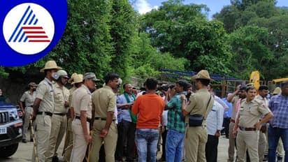 ಬಲವಂತದ ಭೂಸ್ವಾಧೀನಕ್ಕೆ ಕೆಐಎಡಿಬಿ ಮತ್ತು ಪೊಲೀಸ್ ಅಧಿಕಾರಿಗಳ ವಿರುದ್ದ ರೈತರ ಆಕ್ರೋಶ!