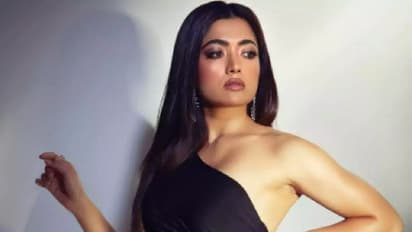 రేటు భారీగా పెంచిన రష్మిక మందన్నా. మేకర్స్ ను గట్టిగా డిమాండ్ చేస్తోన్న శ్రీవల్లి